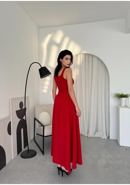 Heldi Piliseli Elbise