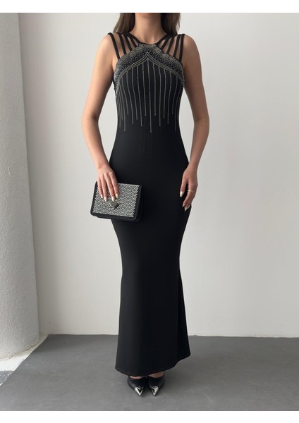 Kadın Omuz Çoklu Askılı Önü Taş Işlemeli Balık Kesim Janjan Krep Maxi Boy Elbise