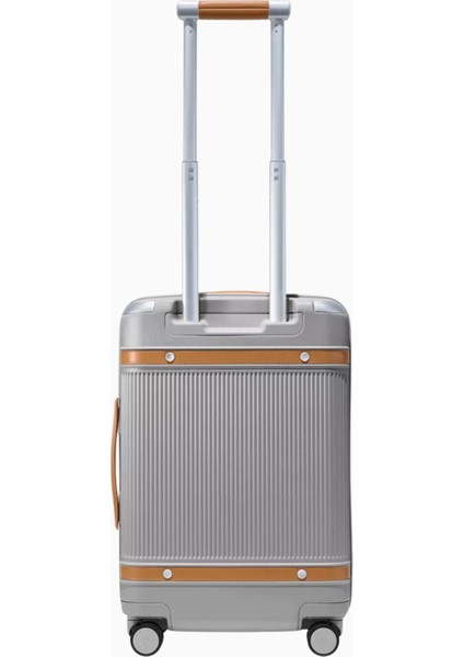 Aviator Carry-On Plus Kabin Boyu Trolley Valiz, Skyline Silver modelleri