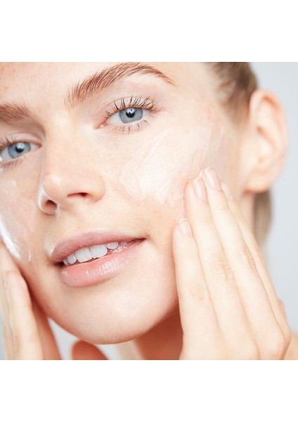 Papaya Enzyme Peel Peeling Cildi Yenilemeye ve Arındırmaya Yardımcı 50ML indirimleri