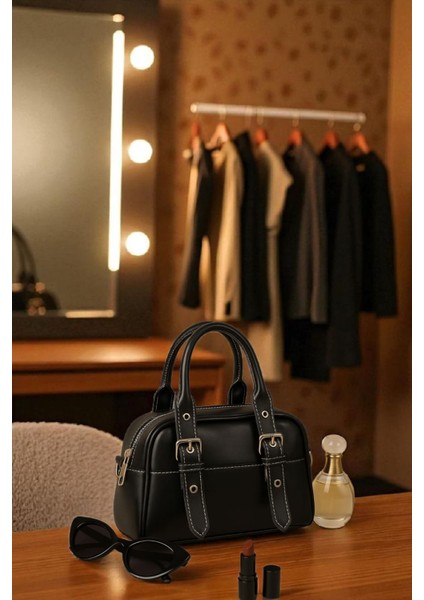 Kadın El Omuz Çantası Metal Detaylı fırsatları