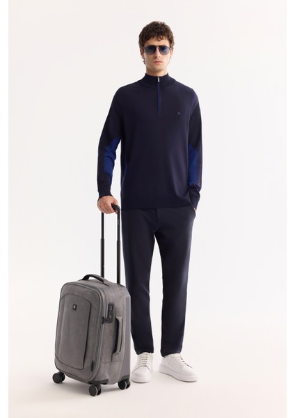 Erkek Lacivert Dik Yaka Fermuarlı Rayon Tüylenmeyen Triko Regular Fit Kazak A52Y5020