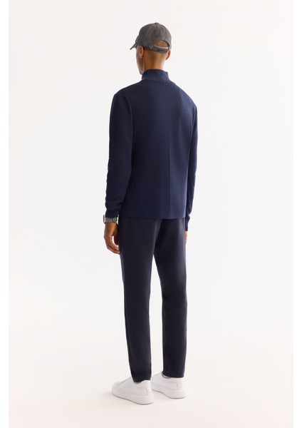 Erkek Lacivert Dik Yaka Fermuarlı Pamuklu Soft Touch Dokulu Regular Fit Hırka A52Y5181 fırsatları