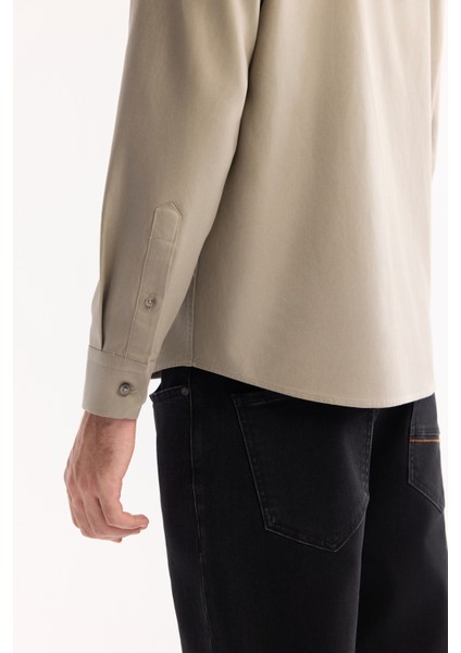 Erkek Vizon Düğmeli Yaka Pamuklu Soft Touch Regular Fit Gömlek B002036 indirimleri
