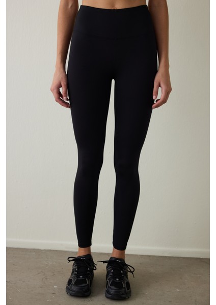 Siyah Smooth Feel Yüksek Bel Slim Fit Tayt