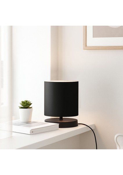 Siyah Tasarım Mini Abajur AYD-3235 – Modern Masa ve Komodin İçin Şık Dekoratif Aydınlatma