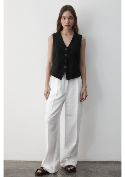 Kadın Astarlı Düğme Detaylı Keten Yelek fırsatları