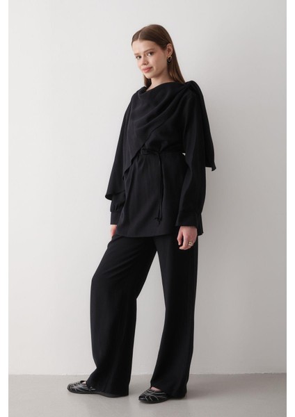 Kadın Drapeli Kuşaklı Bluz & Bol Paça Beli Lastikli Pantolon Takım modelleri