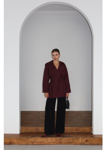 Kadın Kruvaze Yaka Astarlı Trençkot modelleri