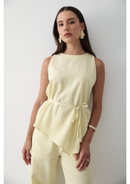 Kadın Keten Bisiklet Yaka Yelekli Kuşaklı Pantolon Takım fiyatları