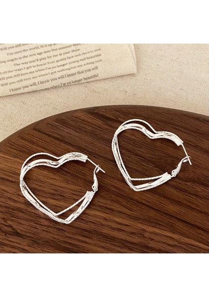 Düzensiz Küpeler Niş Trend Moda Kişilik Küpeler Kadın (Yurt Dışından) modelleri