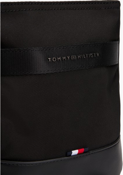 Tommy Hılfıger Erkek Siyah Omuz Çantası AM0AM13473 Bds indirimleri