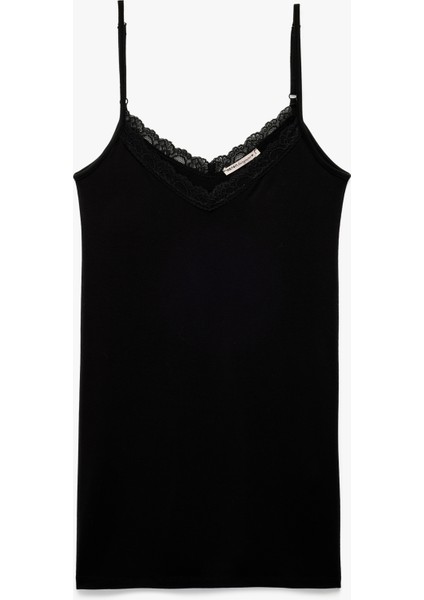 Dantel Detaylı V Yaka Ince Askılı Mini Gecelik