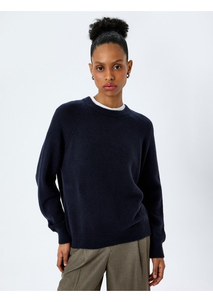 Yumuşak Dokulu Uzun Kollu Bisiklet Yaka Triko Kazak