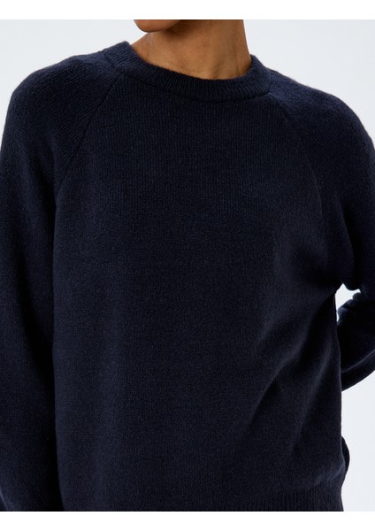 Yumuşak Dokulu Uzun Kollu Bisiklet Yaka Triko Kazak indirimleri