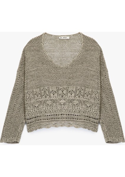 Uzun Kollu V Yaka Ajurlu Kazak