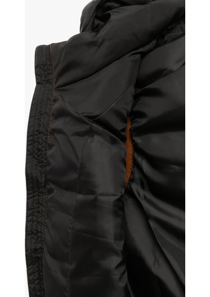 Kapüşonlu Renk Bloklu Çift Cepli Şişme Yelek fırsatları