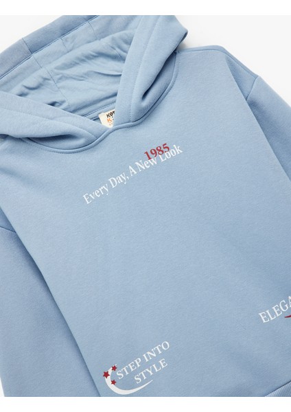 Üç Iplik Şardonlu Uzun Kollu Baskılı Kapşonlu Sweatshirt modelleri