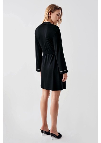 324 Siyah Sabahlıklı Şortlu 4'lü Kadın Pijama Takımı indirimleri