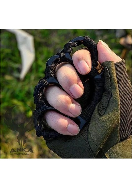Gerçek! Brass Knuckle Punch 4 Parmak Muş Dekoaratif Metal Ta Paracord Ipli Siyah fiyatları