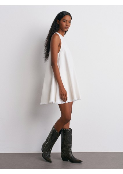 91511 Kolsuz Mini Elbise-Ekru