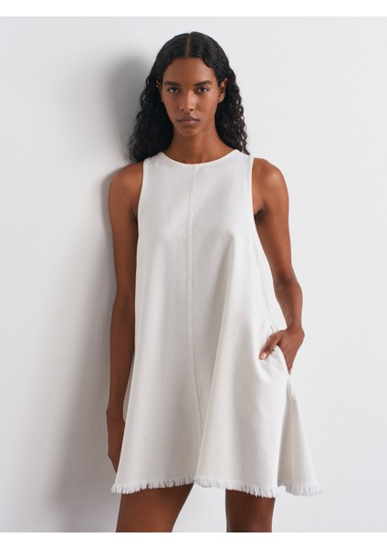 91511 Kolsuz Mini Elbise-Ekru modelleri