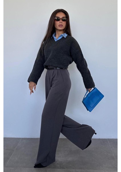 Antrasit V Yaka Triko Kadın Kazak MG2501 fırsatları
