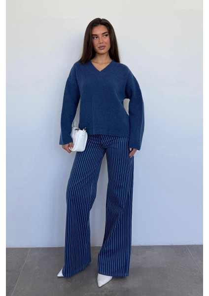 Indigo V Yaka Triko Kadın Kazak MG2501 fiyatları