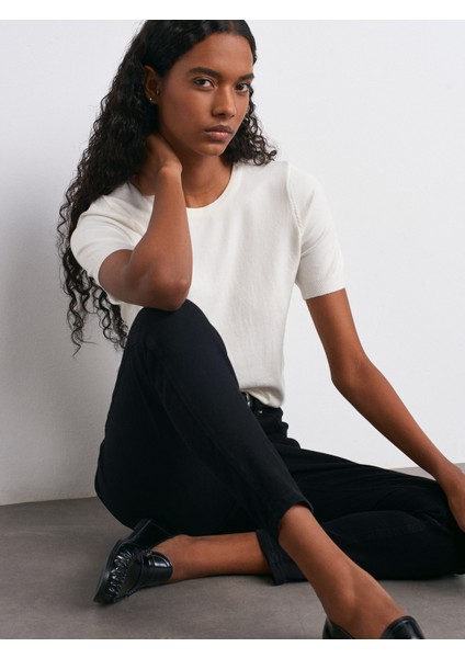 10779 Bisiklet Yaka Kısa Kol Basic Triko Bluz-Ekru modelleri