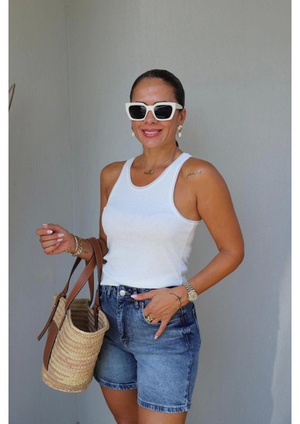 Beyaz Halter Yaka Atlet