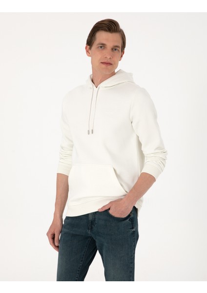 Erkek Beyaz 2 Iplik Regular Fit Içi Polarlı Kapüşonlu Basic Sweatshirt 50314055-VR013