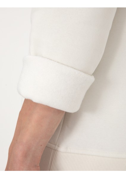 Erkek Beyaz 2 Iplik Regular Fit Içi Polarlı Kapüşonlu Basic Sweatshirt 50314055-VR013