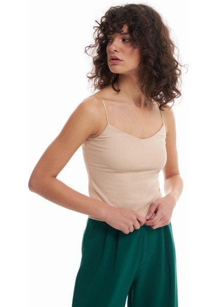 Ip Askılı Bluz Bej fırsatları