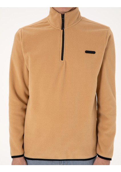 Erkek Bej Regular Fit Yarım Fermuarlı Polar Sweatshirt 50314056-VR011