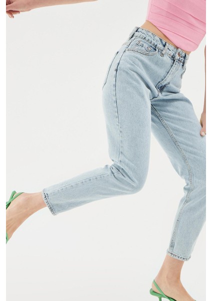 Mom Jean Buz Mavi fiyatları