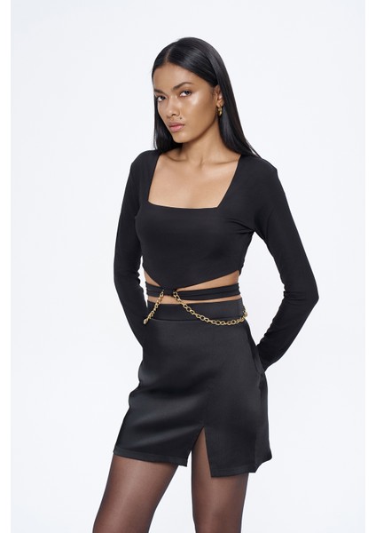 Zincir Detaylı Crop Bluz Siyah