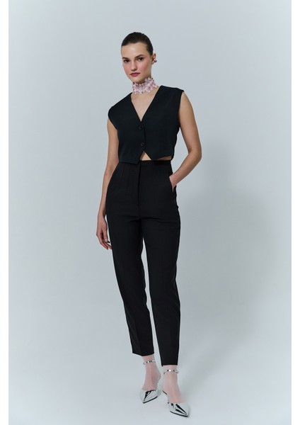 Düğme Detaylı Kısa Yelek Ceket Siyah modelleri