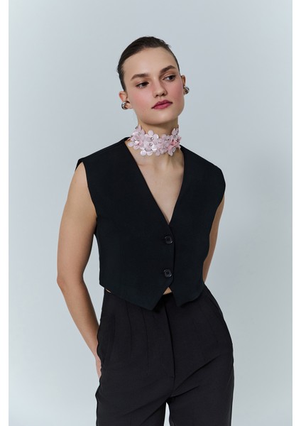 Düğme Detaylı Kısa Yelek Ceket Siyah fırsatları