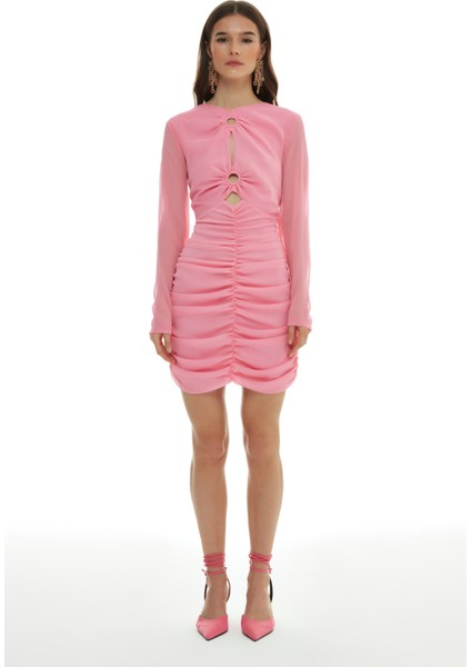 Halka Dekolteli Büzgülü Mini Elbise Pembe
