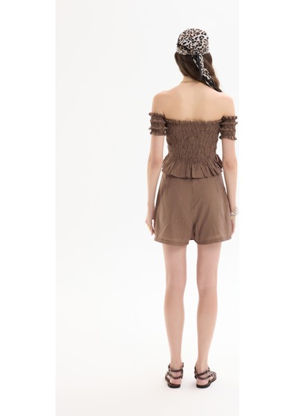 Kuş Gözü Bağlamalı Düşük Omuz Bluz Kahverengi indirimleri