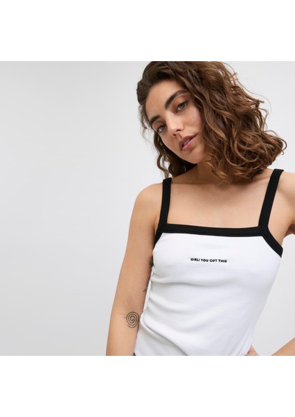 Streç Kalip Nakis Islemeli Kare Yaka Bluz - Fifi modelleri