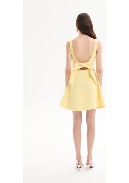 Sırtı Kurdele Detaylı Kare Yaka Mini Elbise Sarı indirimleri