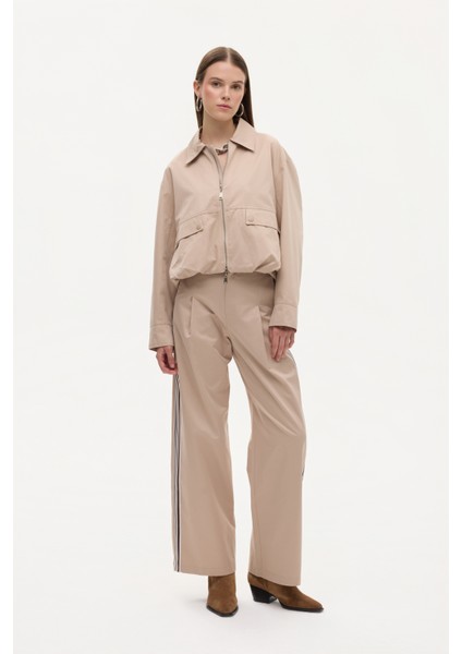 Sırtı Şeritli Gömlek Yaka Oversize Bomber Ceket Bej fırsatları