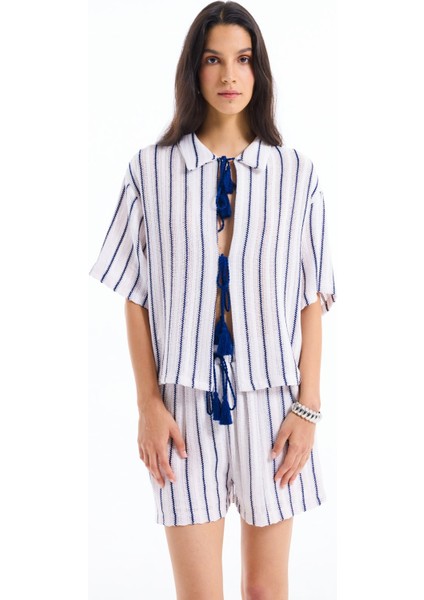 Örgü Detaylı Bağlamalı Kısa Kol Gömlek Ekru modelleri