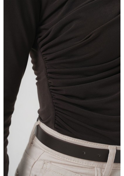 Kadın BDART Volan Detaylı, Dar Kesim, Yuvarlak Yaka Bluz Brown indirimleri