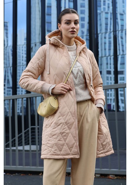 Kadın BDART Uzun Kapüşonlu Dokulu Gabardin Kaban Natural