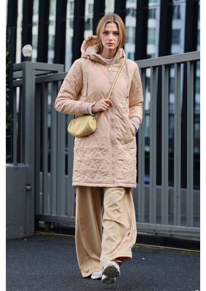 Kadın BDART Uzun Kapüşonlu Dokulu Gabardin Kaban Natural modelleri