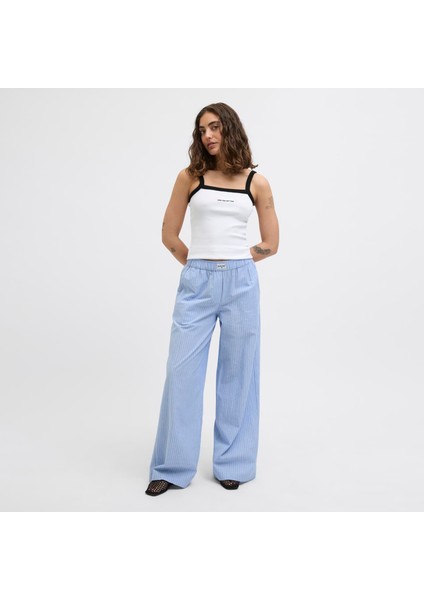 Streç Kalip Nakis Islemeli Kare Yaka Bluz - Fifi fırsatları