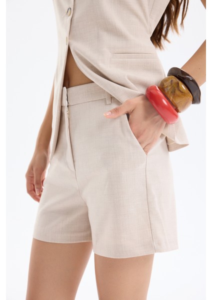 Cep Detaylı Mini Şort Naturel fırsatları