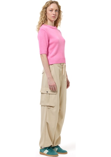 Sırtı Yazı Baskılı Kısa Kol Triko Kazak Pembe fırsatları